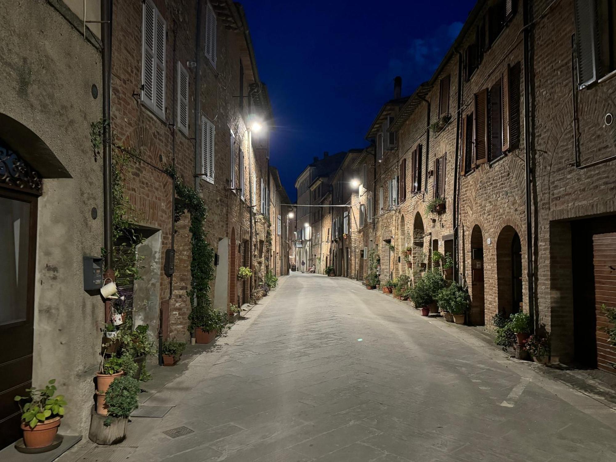 2 King Bed, 2 Full Bathroom Apartment In Umbria - Tuscany Città della Pieve Kültér fotó